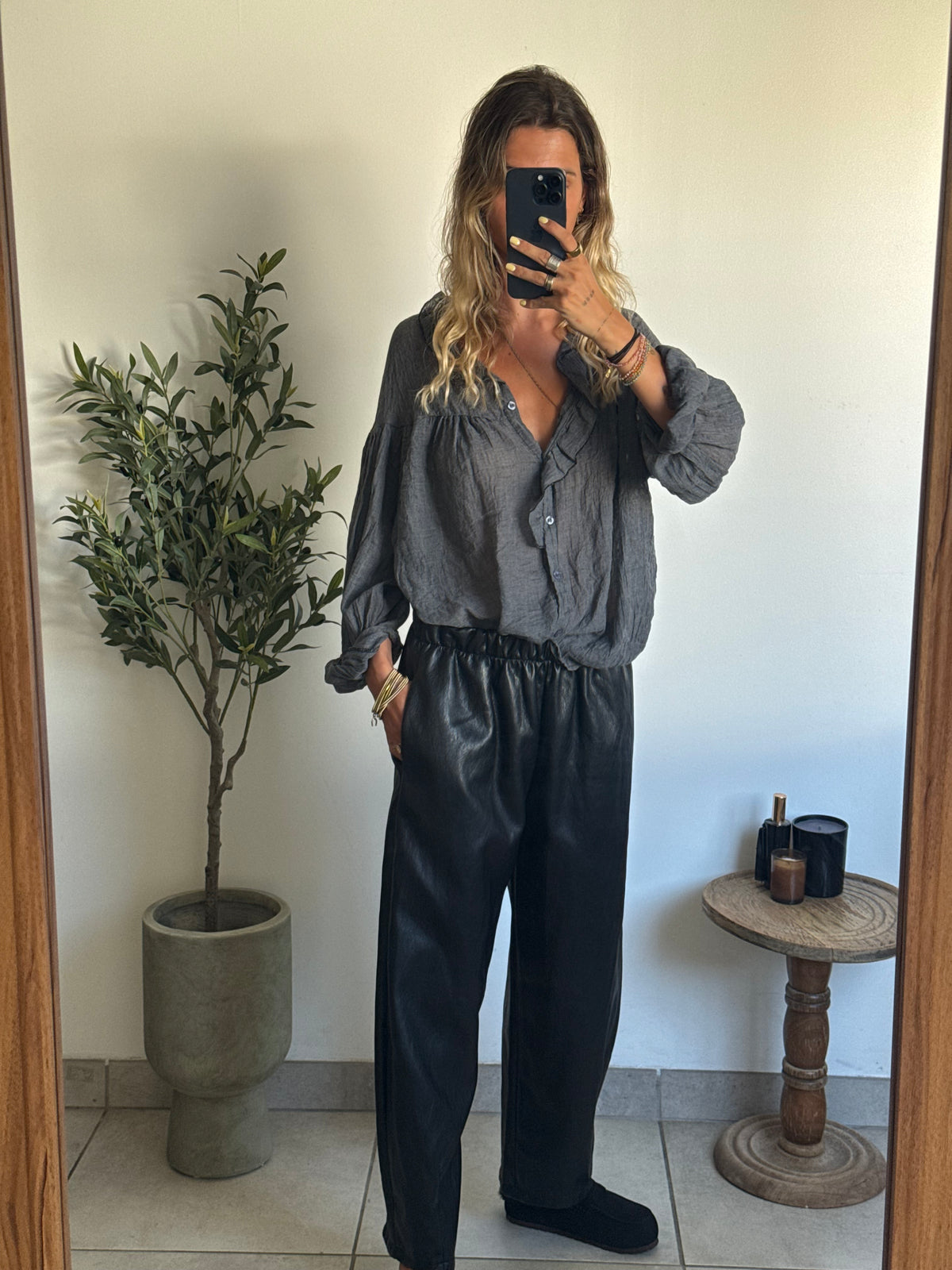 Pantalon droit noir simili cuir