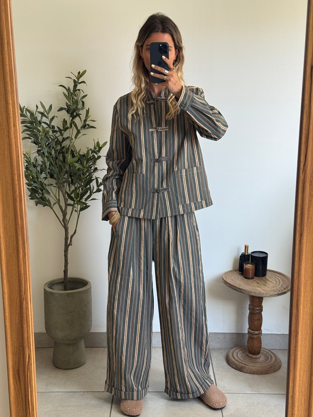 Pantalon large rayé kaki