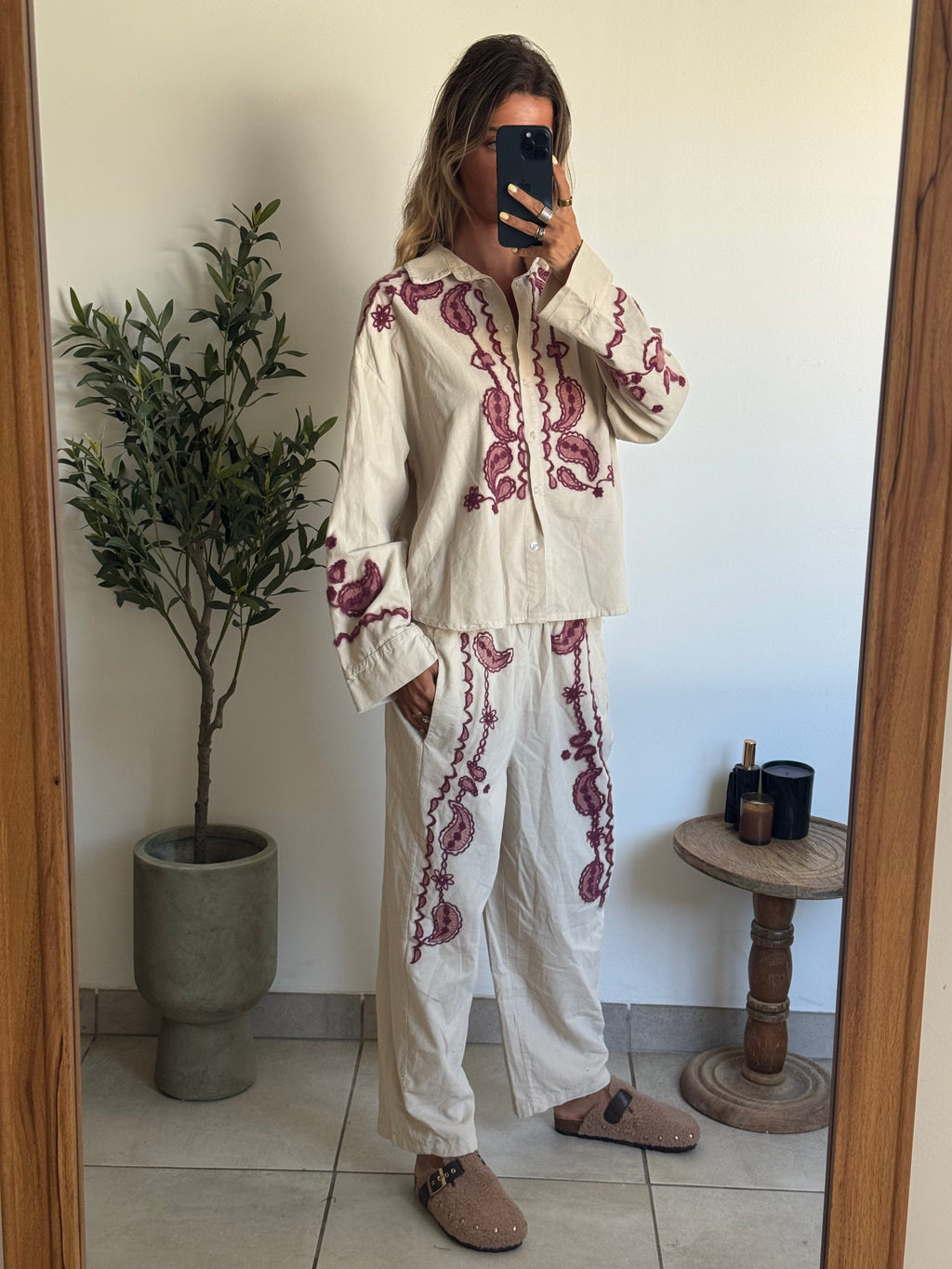 Pantalon écrue effet velours