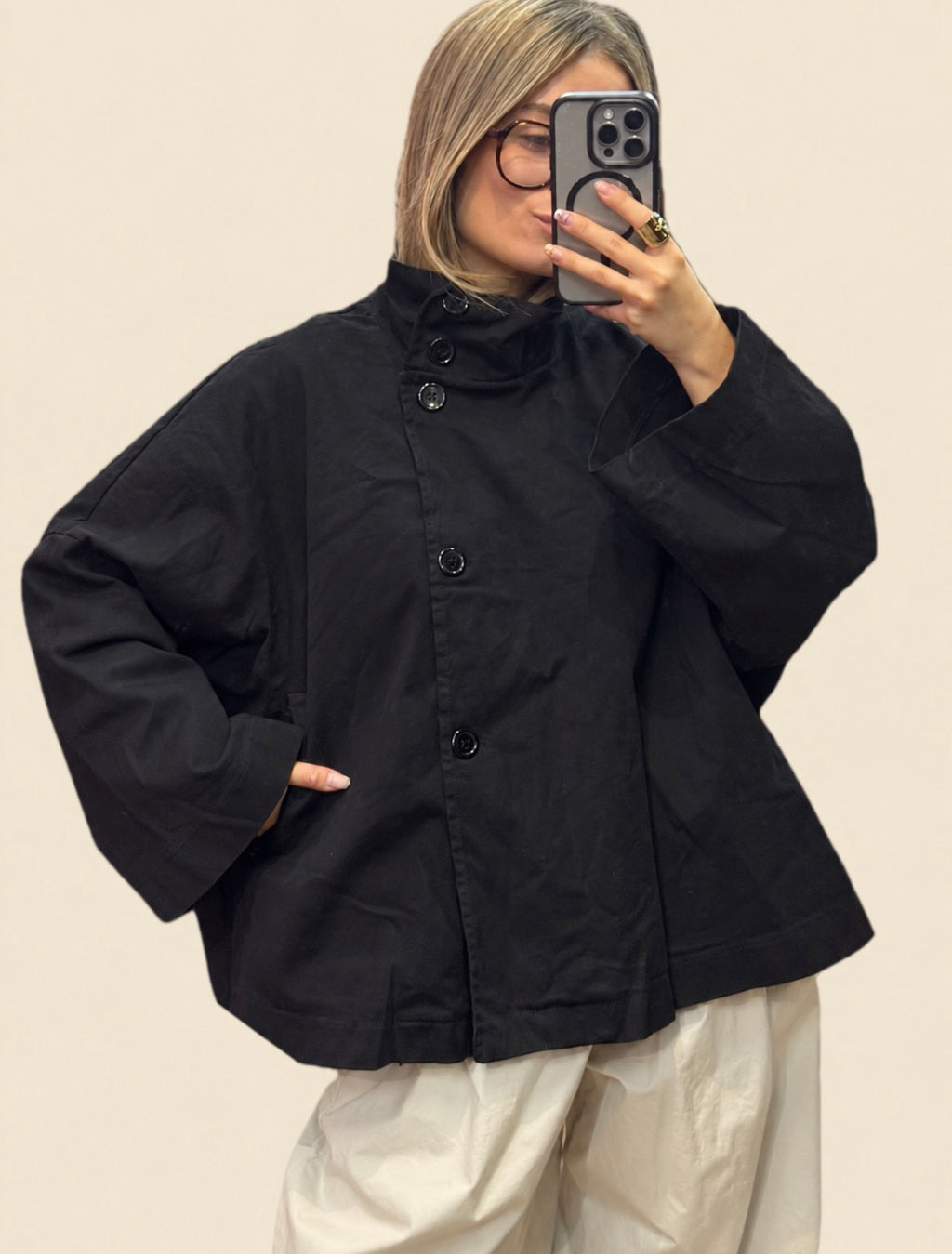 Trench noire oversize à col montant