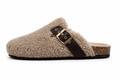 Sabots fourrés beige femme – Boucle marron & détails dorés