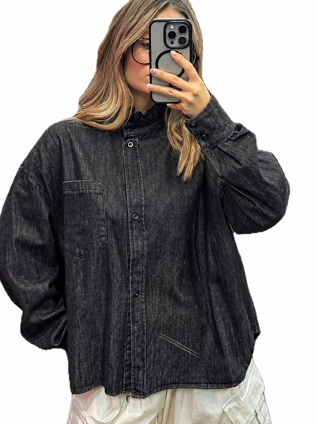 Chemise oversize femme en denim noir délavé