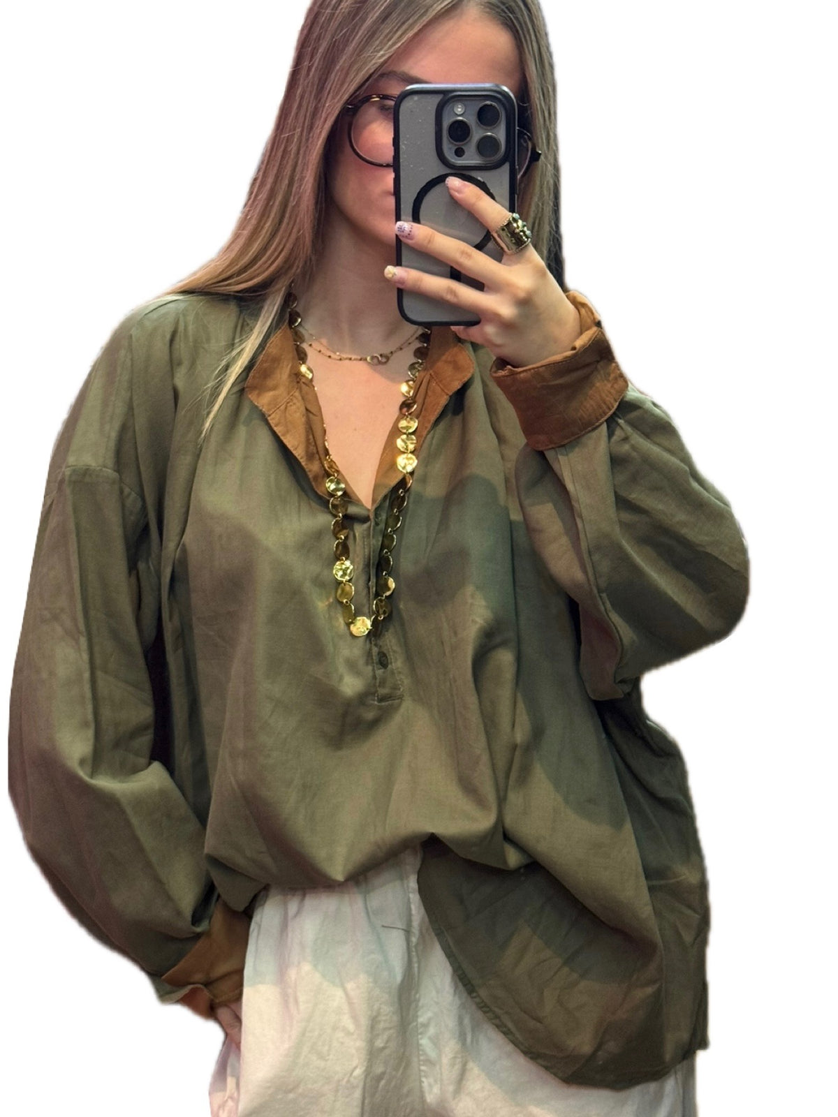 Chemisier oversize kaki femme à col contrastant camel