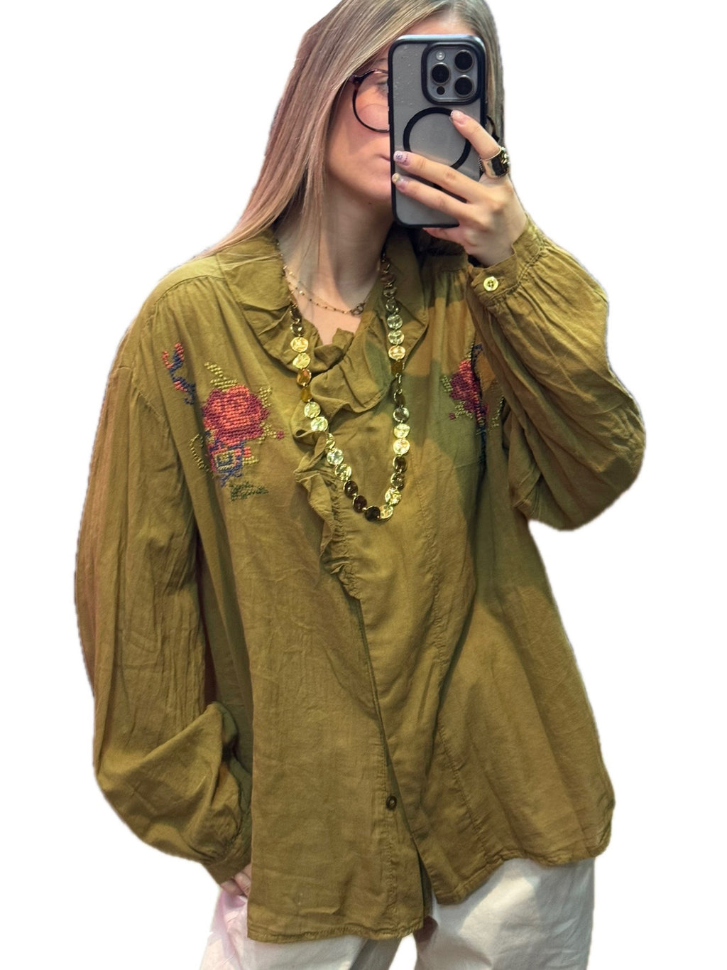 Blouse kaki femme à volants et broderies fleuries