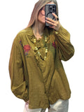 Blouse kaki femme à volants et broderies fleuries