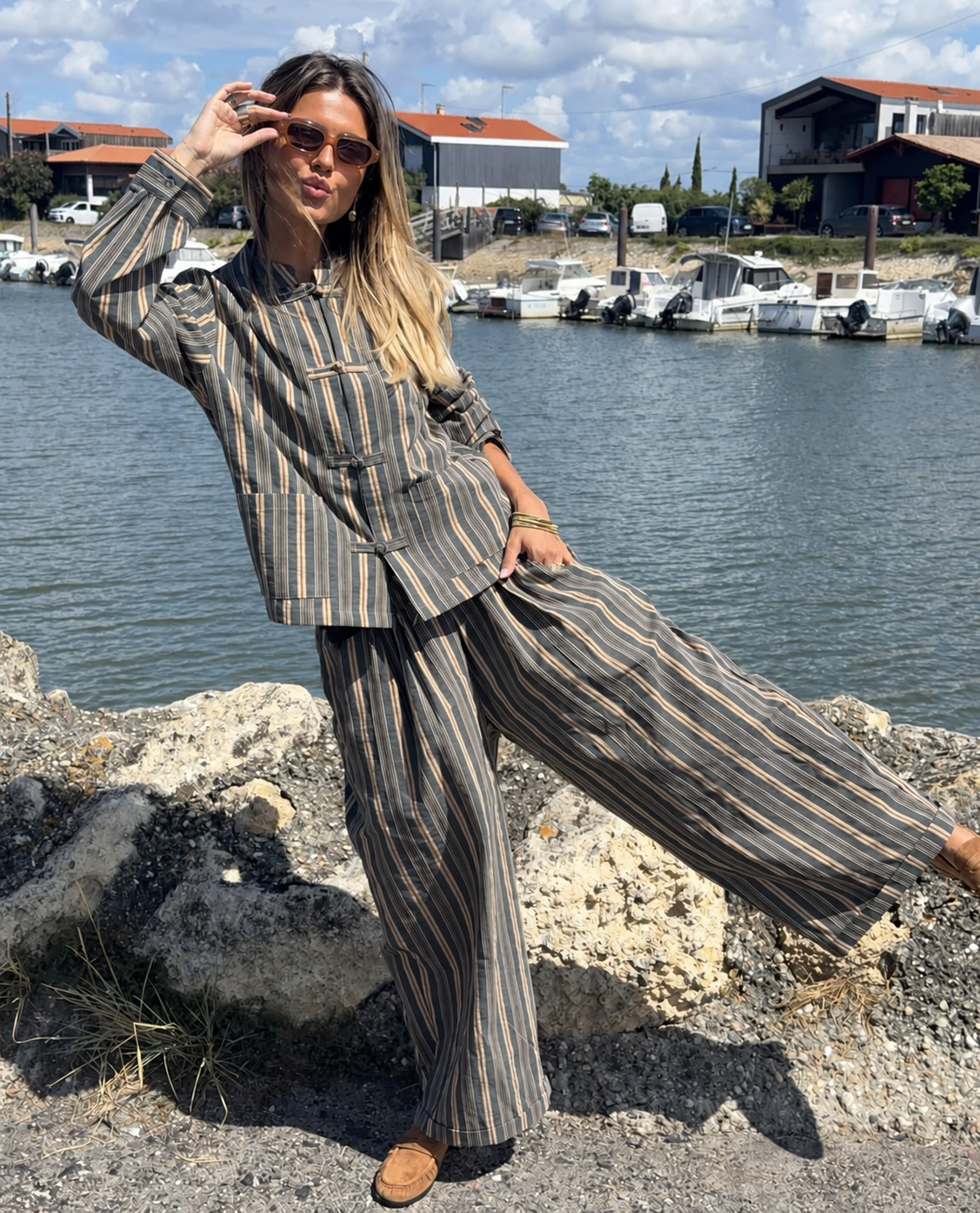 Pantalon large rayé kaki