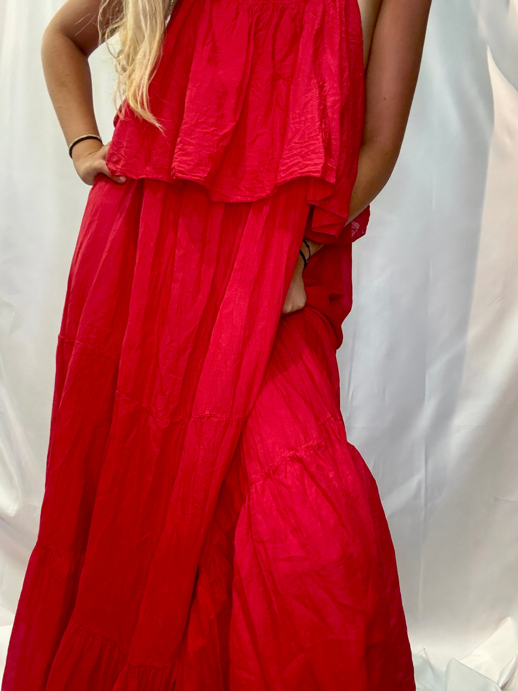Robe Longue Boheme Femme Rouge – Volant Encolure – 100% Coton