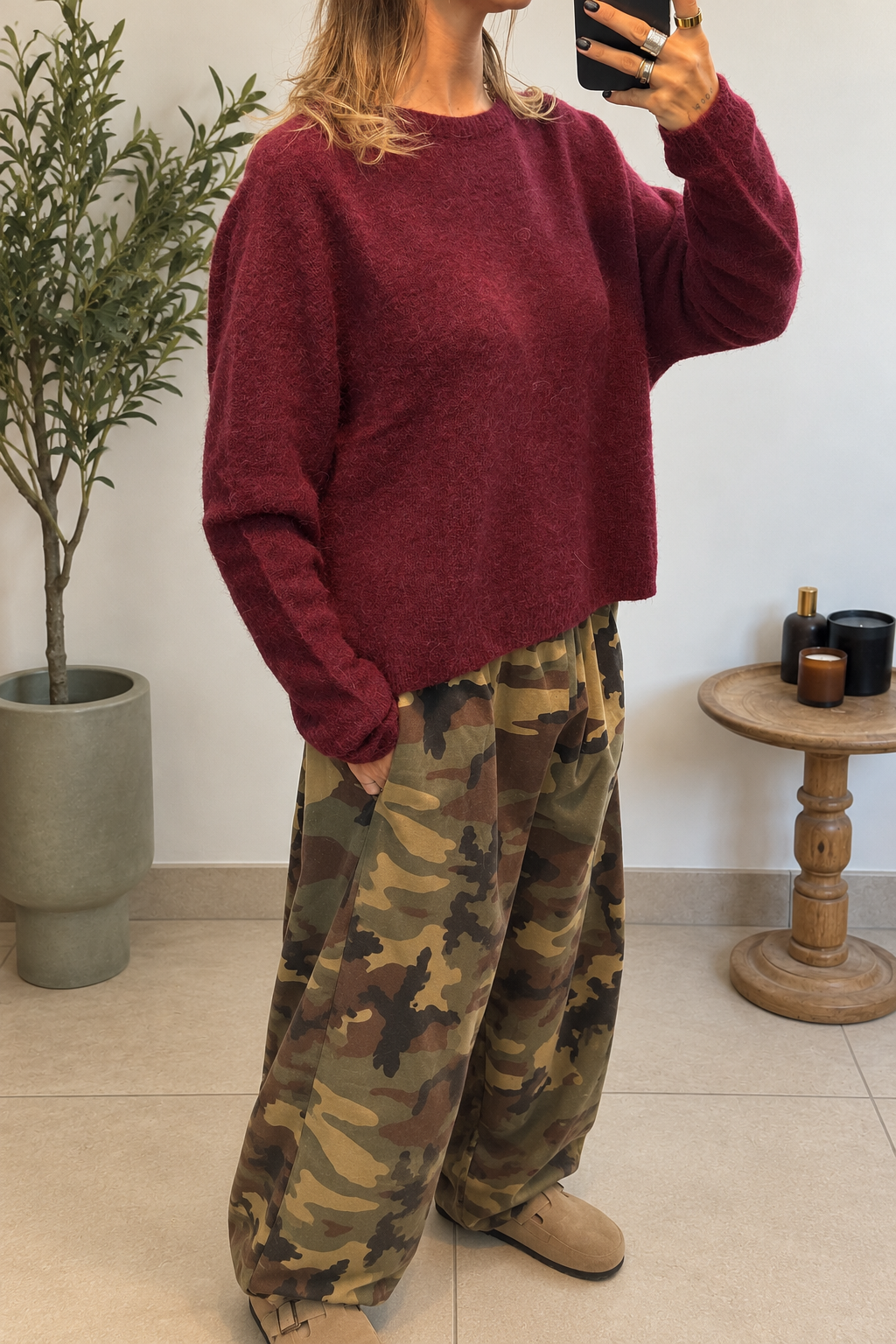 Pull Noéa bordeaux femme, coupe décontractée et épaules légèrement tombantes