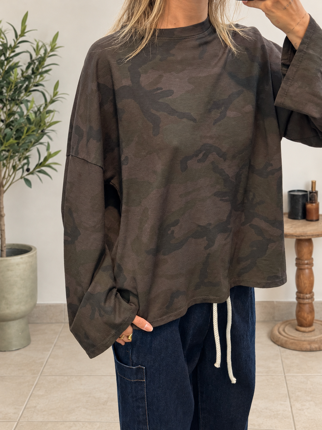 T-shirt Sienna oversize à imprimé camouflage et base droite